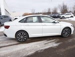 2025 Jetta Thumbnail 2