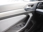 2025 Jetta Thumbnail 19