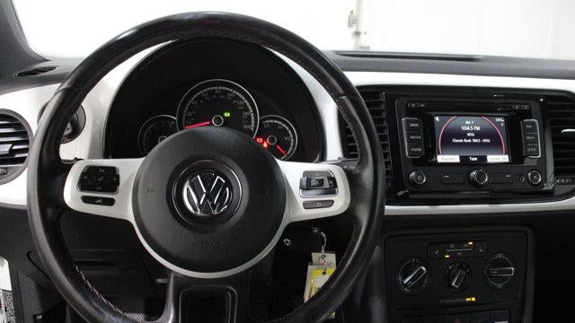 2015 Volkswagen Beetle 1.8T Classic PZEV