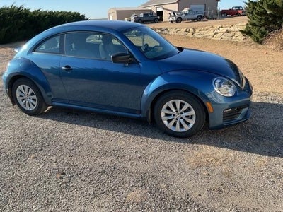 Photo of a 2017 Volkswagen Beetle 1.8T S 2DR Coupe for sale