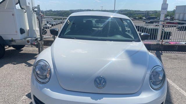 2015 Volkswagen Beetle 1.8T Classic PZEV