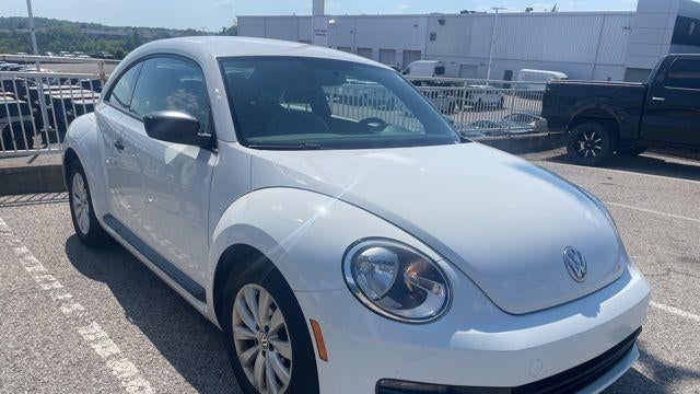 2015 Volkswagen Beetle 1.8T Classic PZEV
