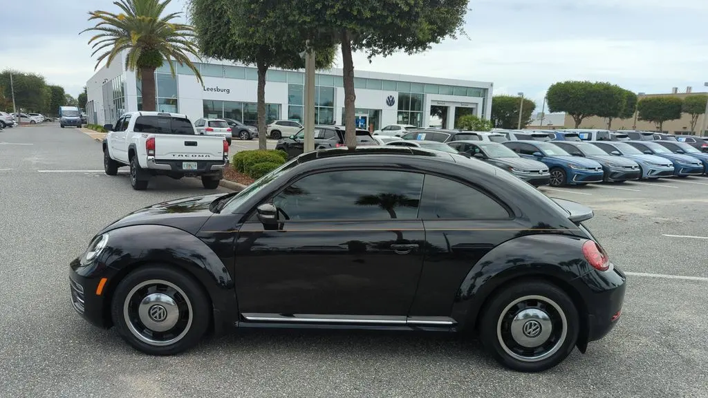 2018 Volkswagen Beetle 2.0T Coast