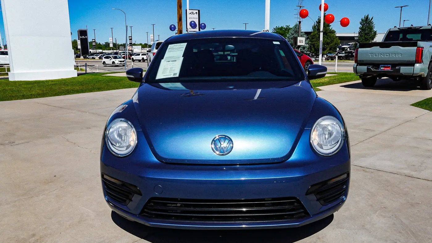 2019 Volkswagen Beetle 2.0T S