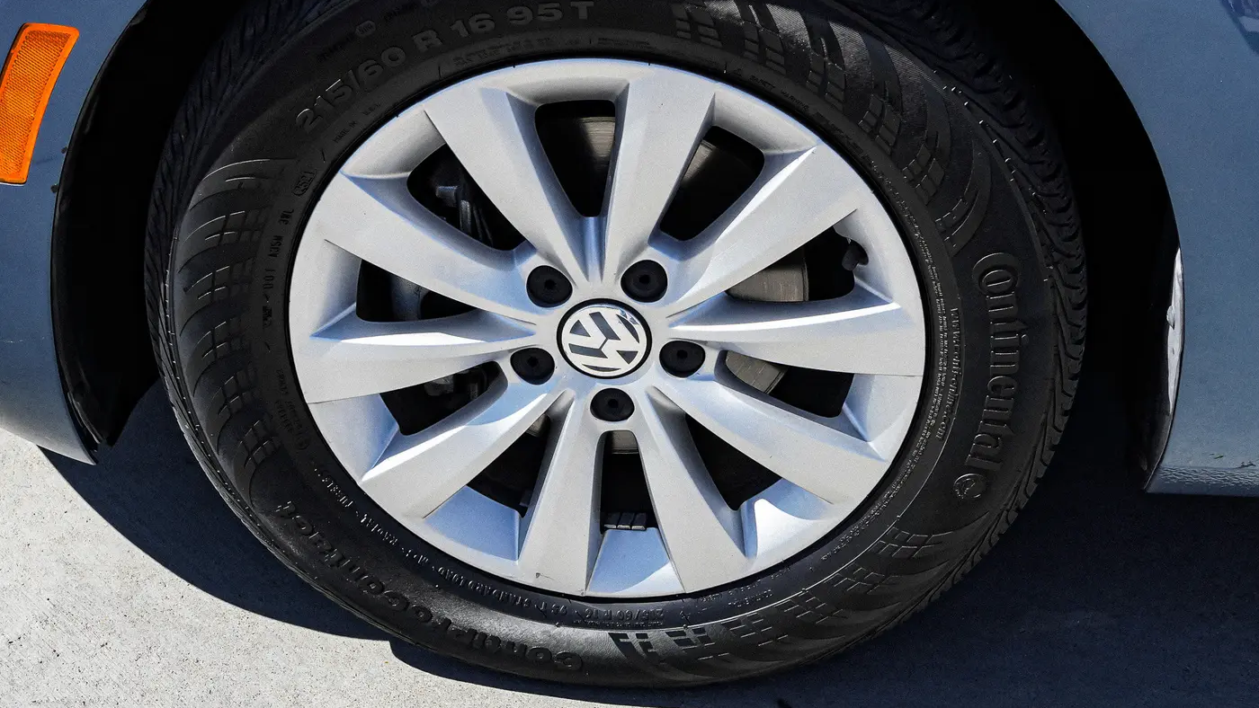 2019 Volkswagen Beetle 2.0T S