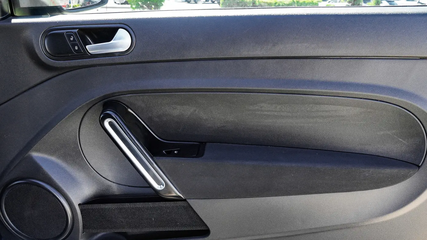 2019 Volkswagen Beetle 2.0T S