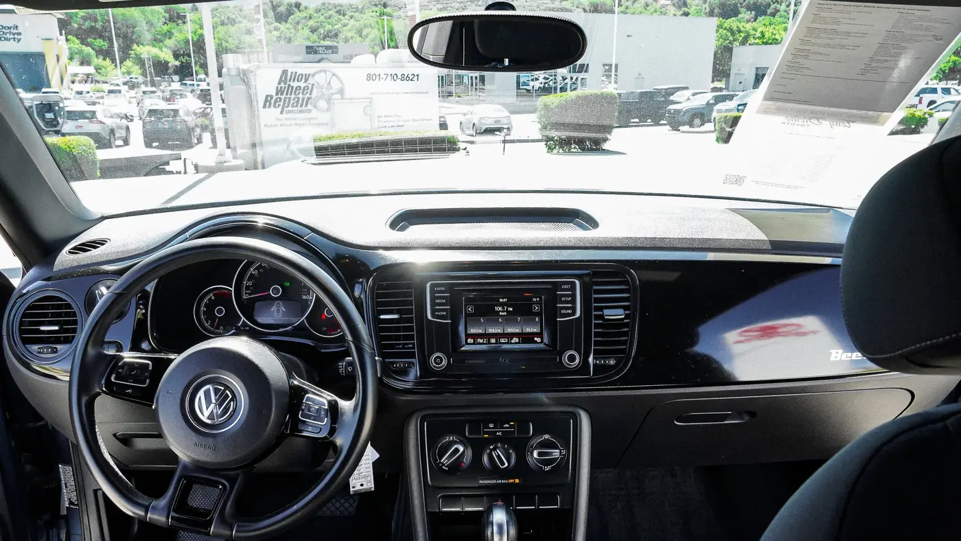 2019 Volkswagen Beetle 2.0T S