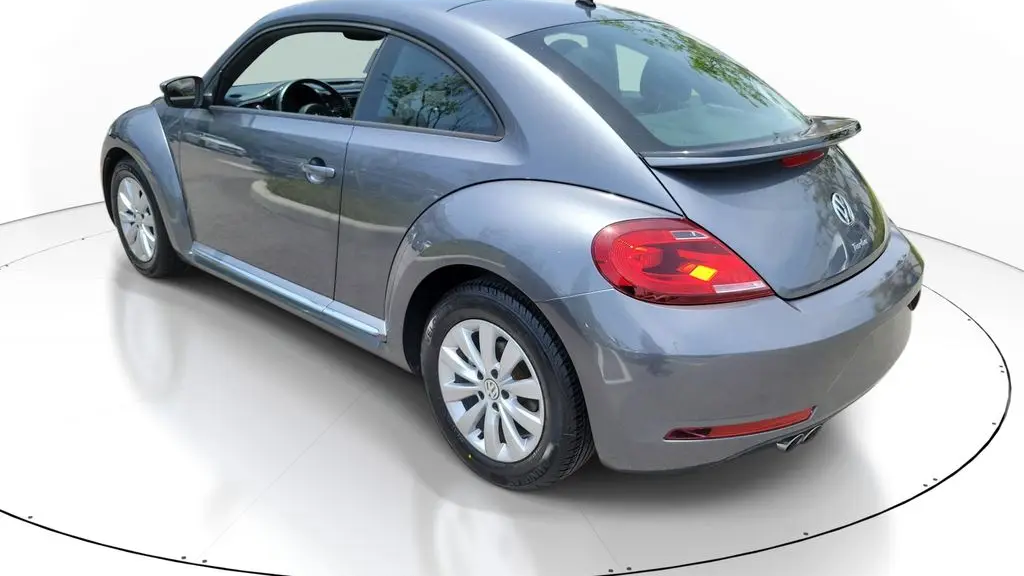 2019 Volkswagen Beetle 2.0T S