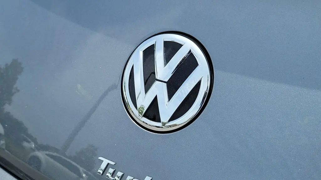 2019 Volkswagen Beetle 2.0T S
