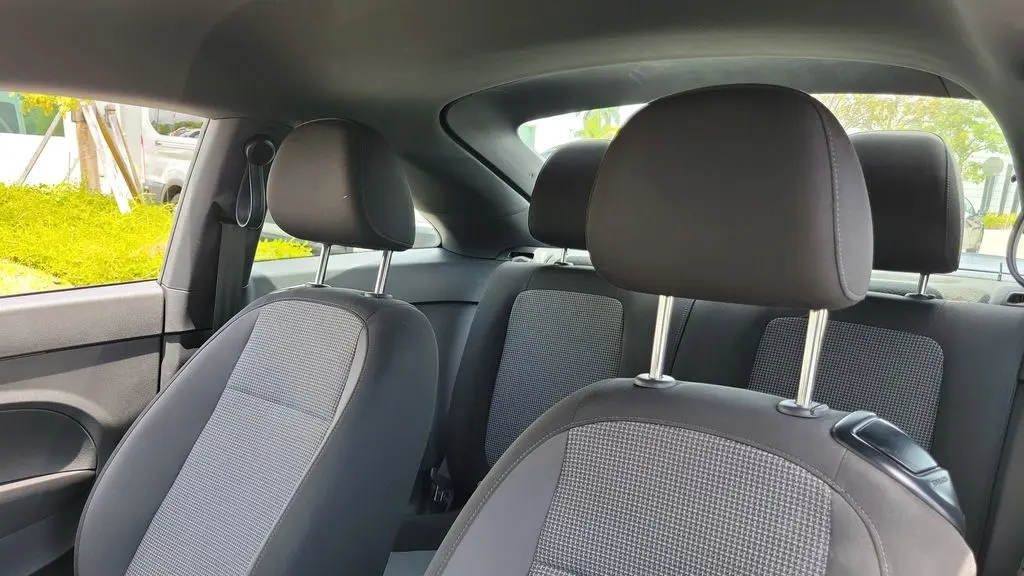 2019 Volkswagen Beetle 2.0T S
