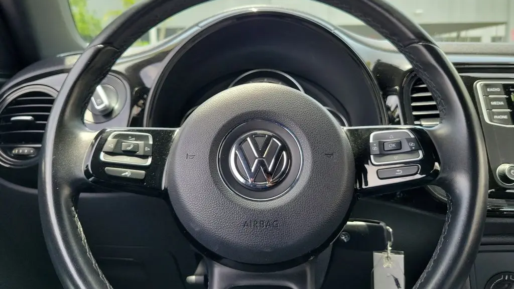 2019 Volkswagen Beetle 2.0T S