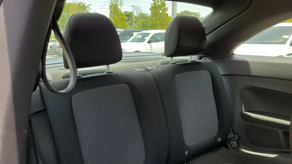 2019 Volkswagen Beetle 2.0T S