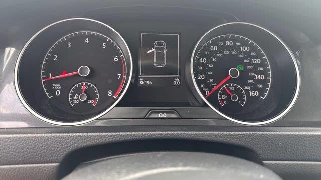2018 Volkswagen Golf TSI S