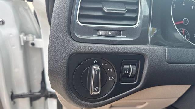2018 Volkswagen Golf TSI S