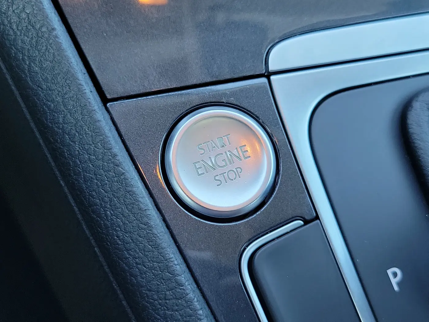 2020 Volkswagen Golf - $14,990