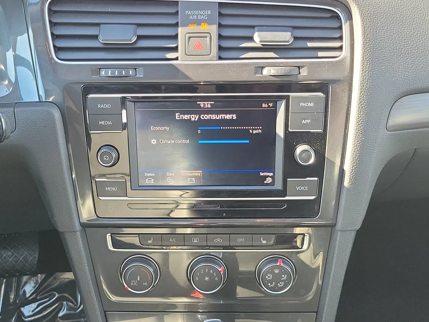 2020 Volkswagen Golf - $14,990