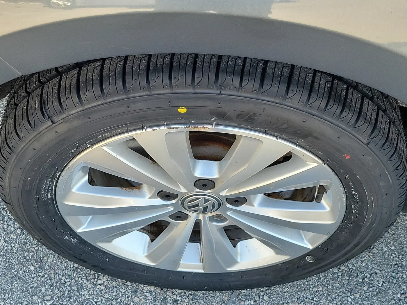 2020 Volkswagen Golf - $14,990