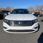 2019 Jetta Thumbnail 5