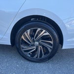 2019 Jetta Thumbnail 29