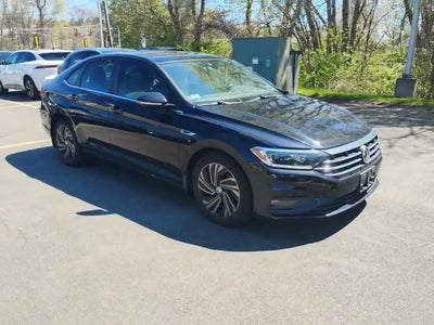 Photo of a 2019 Volkswagen Jetta SEL Premium 4DR Sedan W/CWP for sale