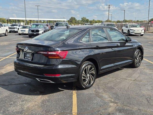 2019 Volkswagen Jetta - $19,347