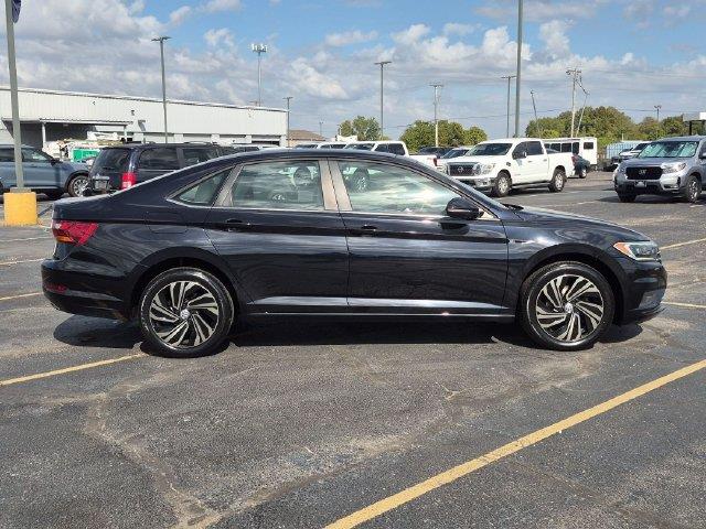 2019 Volkswagen Jetta - $19,347