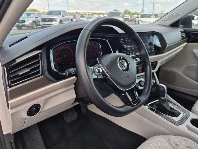 2019 Volkswagen Jetta - $19,347