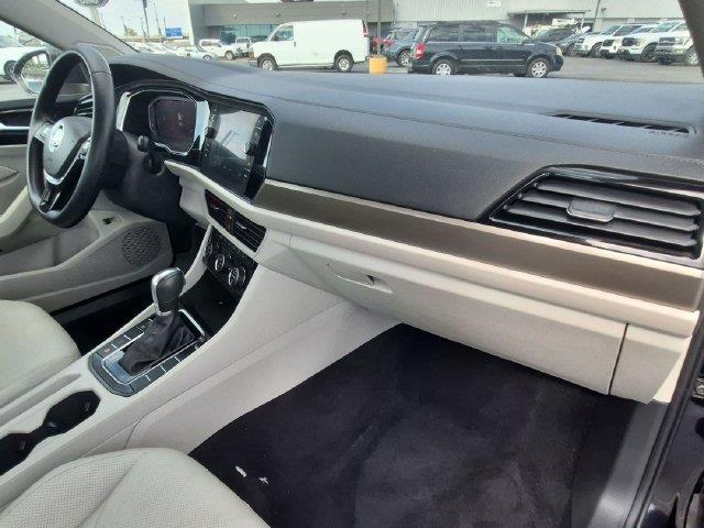 2019 Volkswagen Jetta - $19,347