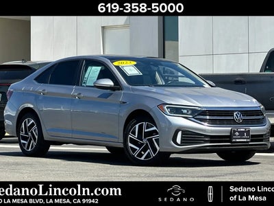 2023 Volkswagen Jetta SEL 4DR Sedan