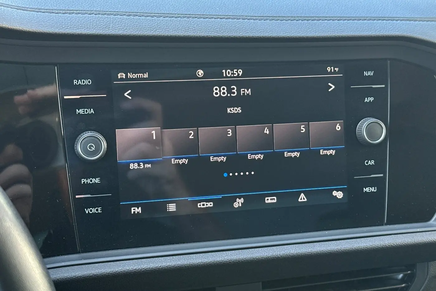 2023 Volkswagen Jetta - $22,900