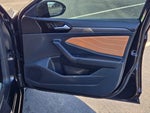 2024 Jetta Thumbnail 15