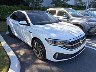 2022 Volkswagen Jetta with Oryx White Pearl Exterior
