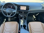 2022 Jetta Thumbnail 17