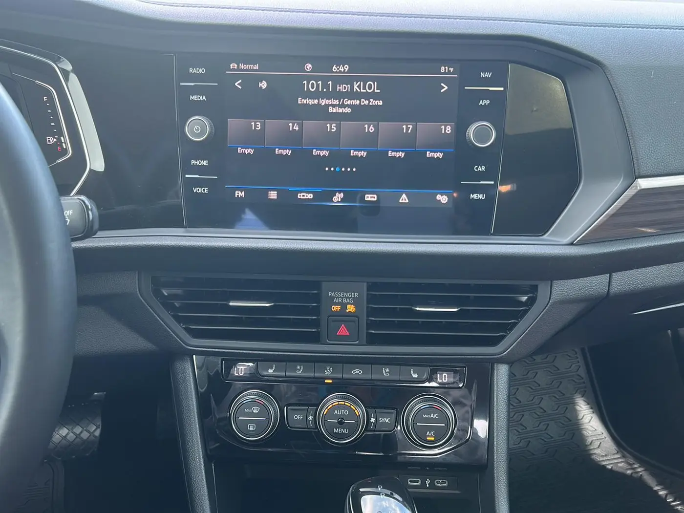 2024 Volkswagen Jetta - $24,325