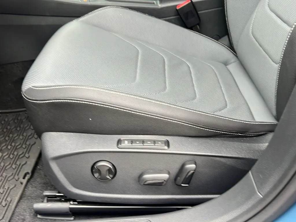 2025 Volkswagen Jetta - $23,500
