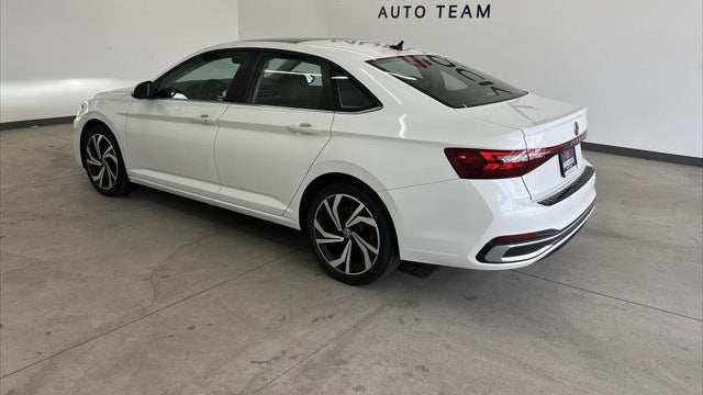 2025 Volkswagen Jetta SEL