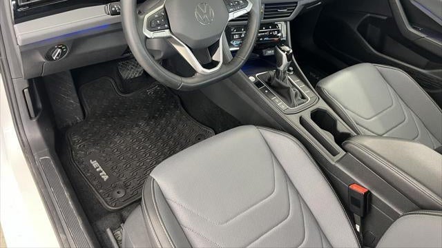 2025 Volkswagen Jetta SEL
