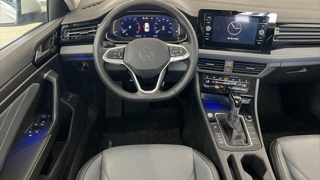 2025 Volkswagen Jetta SEL