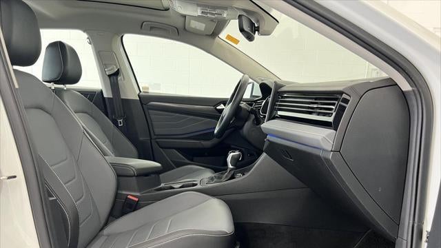 2025 Volkswagen Jetta SEL