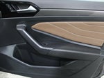 2025 Jetta Thumbnail 25