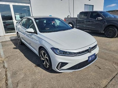 2025 Volkswagen Jetta SEL 4DR Sedan