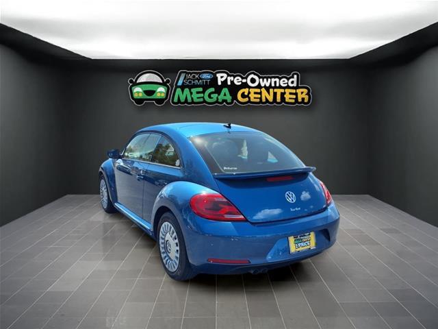 2016 Volkswagen Beetle - $11,989