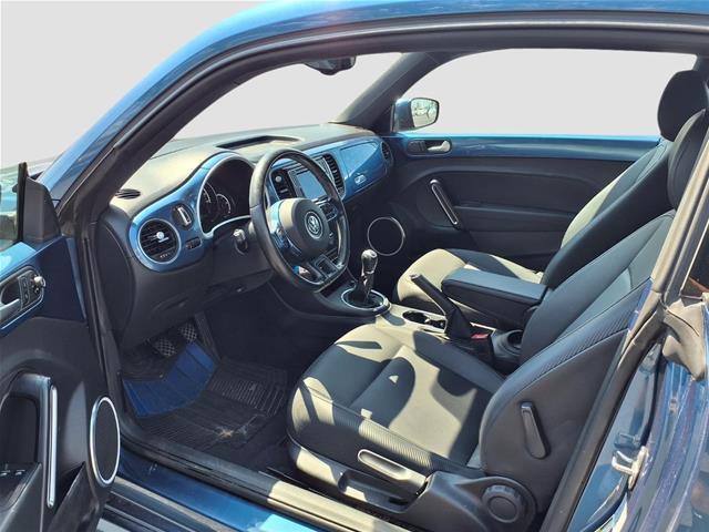 2016 Volkswagen Beetle - $11,989
