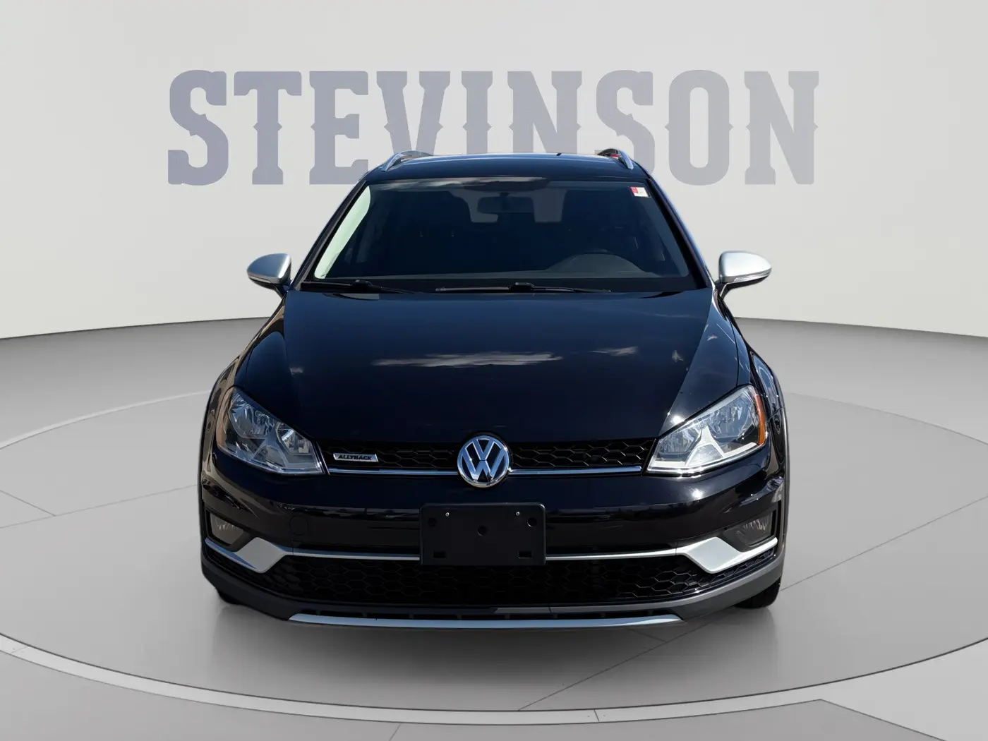 2017 Volkswagen Golf - $13,900
