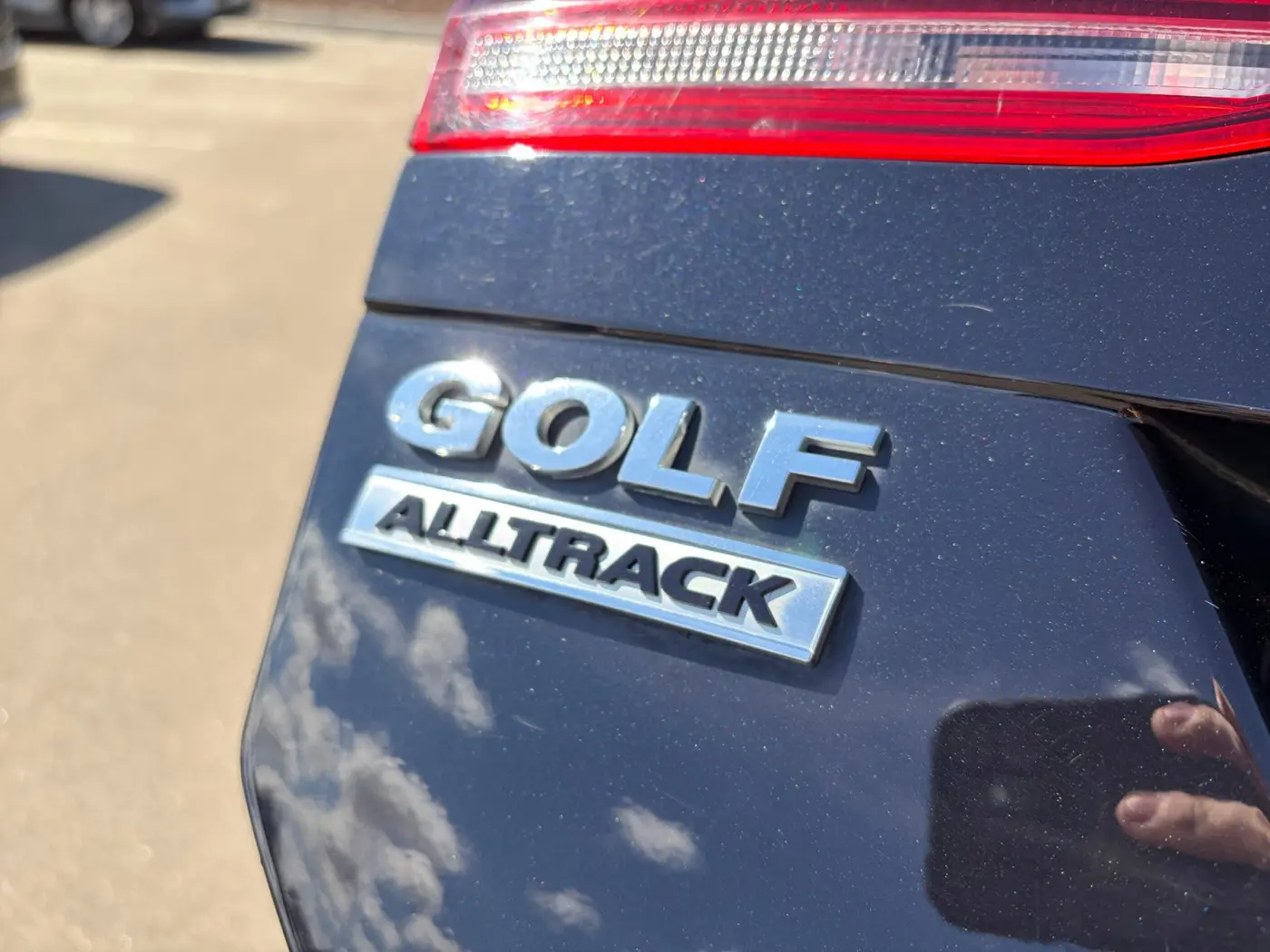 2017 Volkswagen Golf - $13,900