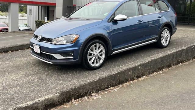 2017 Volkswagen Golf Alltrack TSI S 4Motion