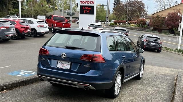 2017 Volkswagen Golf Alltrack TSI S 4Motion