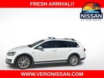 2017 Golf Alltrack Thumbnail 1