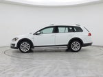 2017 Golf Alltrack Thumbnail 3