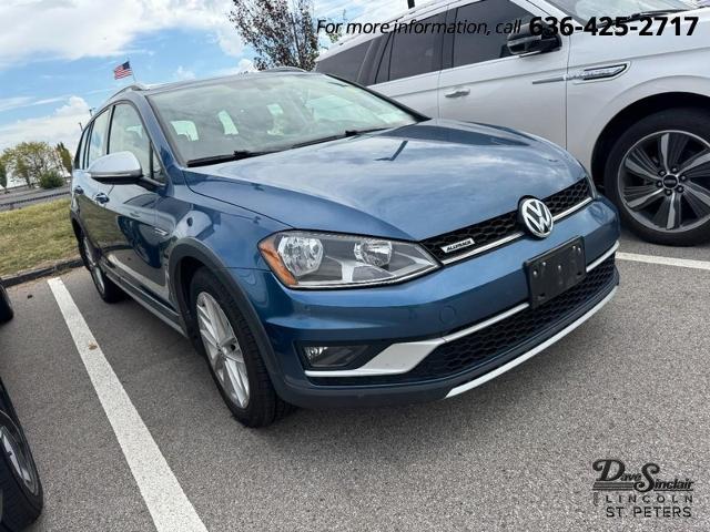 2017 Volkswagen Golf - $16,495